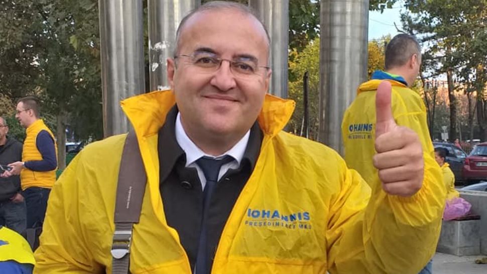 Fost șef SIE, director la Editura Didactică și Pedagogică