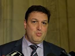 Lege cu dedicație pentru Liviu Dragnea?! Proiectul lui Șerban Nicolae cu privire la paradisuri fiscale, adoptat de Senat