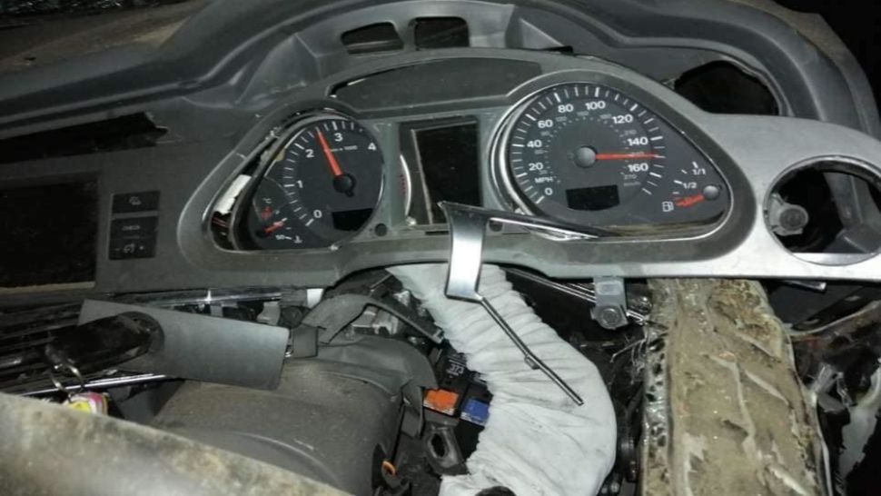 Accident cumplit, în jud. Suceava: a murit, după un impact violent cu un copac, la peste 200 km/h