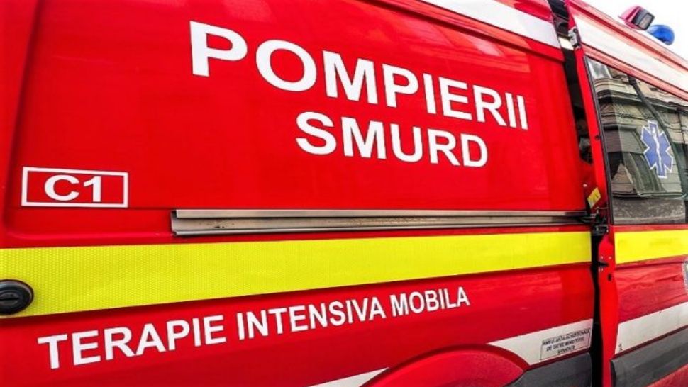 Mamă și copil doar 6 ani, răniți GRAV într-un incendiu care le-a cuprins casa