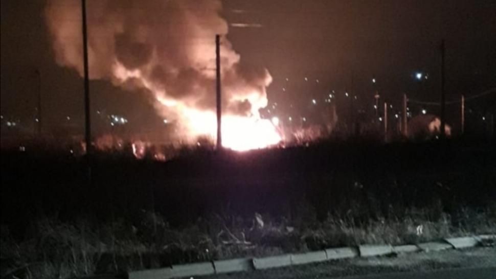 Caz dramatic. 10 copii au rămas pe drumuri după ce casa le-a fost distrusă de flăcări