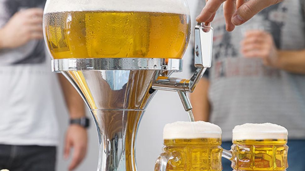 Românii preferă berea, dar nici vinul nu este dat de-o parte!