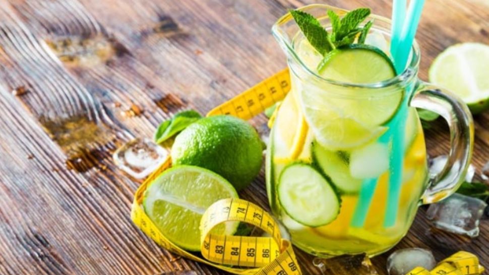 Dieta cu LĂMÂI. Cum să slăbeşti un kilogram pe zi şi să elimini toxinele din organism