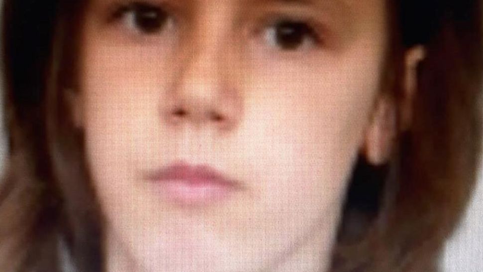 Zeci de poliţişti, jandarmi şi pompieri, căutări într-o comună din Olt. O fată de 13 ani ar fi fugit de acasă