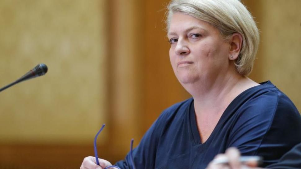 MediaSind: "Doina Gradea, unul dintre groparii TVR"