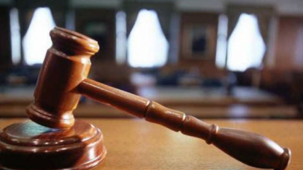 Proxeneți lăsați în libertate de judecători - Acuzații de trafic de persone și trafic de minori