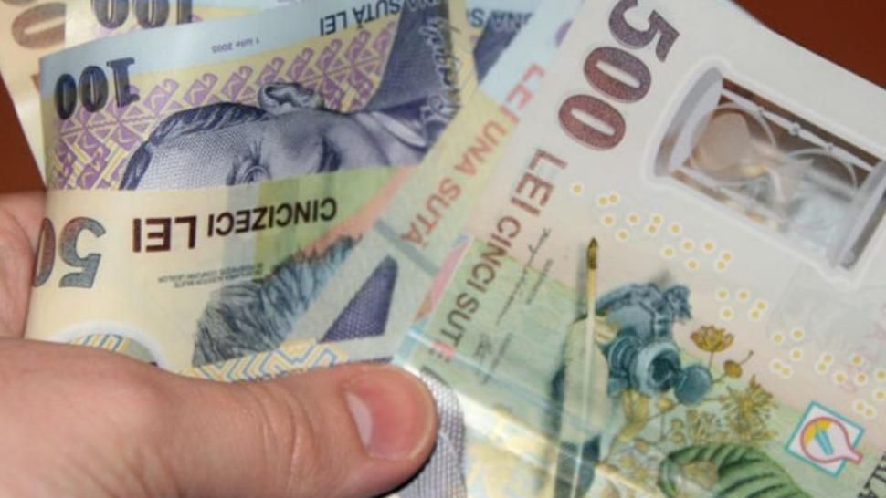 9.500 de beneficiari de pensii de SERVICIU, în martie. Care este cea mai mare PENSIE