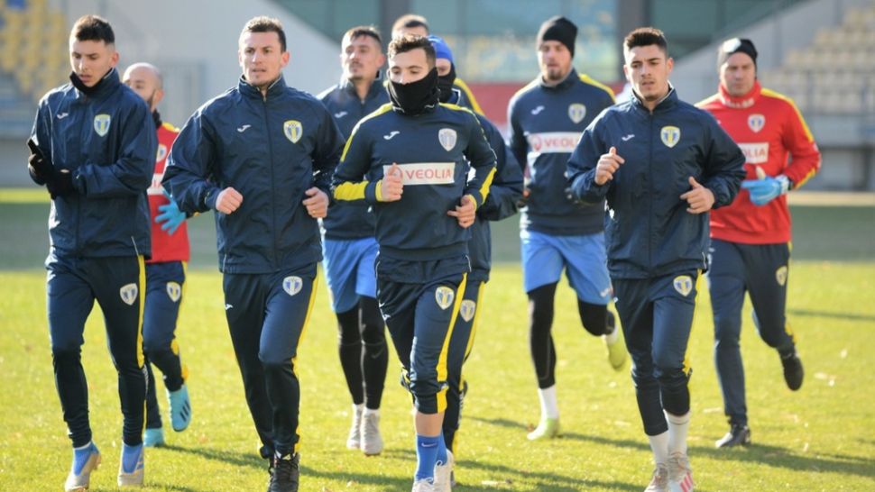 Criză la Ploiești! 10 jucători au părăsit Petrolul în această iarnă