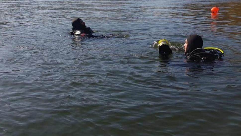 Alertă pe Dunăre. Un marinar a căzut peste bord