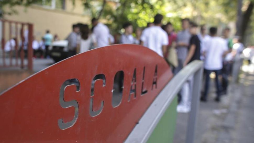 Tragedie în județul Botoșani. Un elev de 14 ani a murit după ce i s-a făcut rău la şcoală