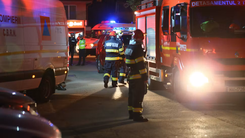 Ce a pățit bărbatul care a incendiat un bloc din Buzău în prima zi din 2020