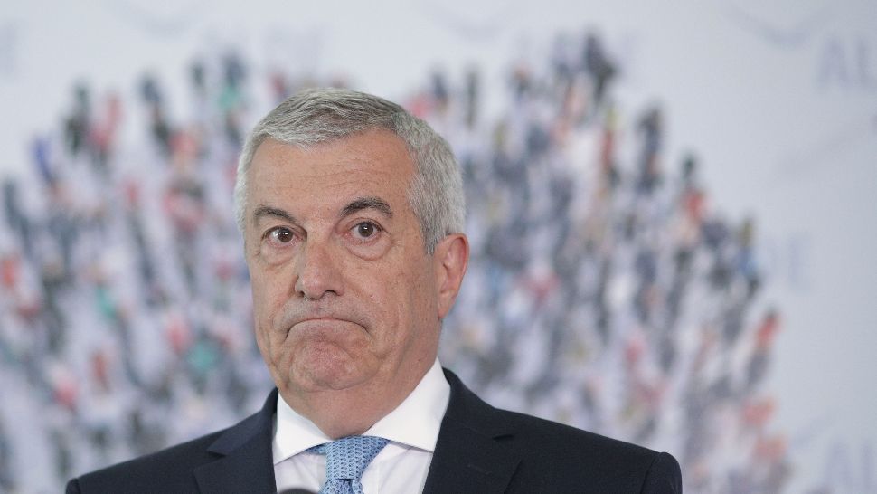 Tăriceanu a adus un ultim omagiu Cristinei Țopescu
