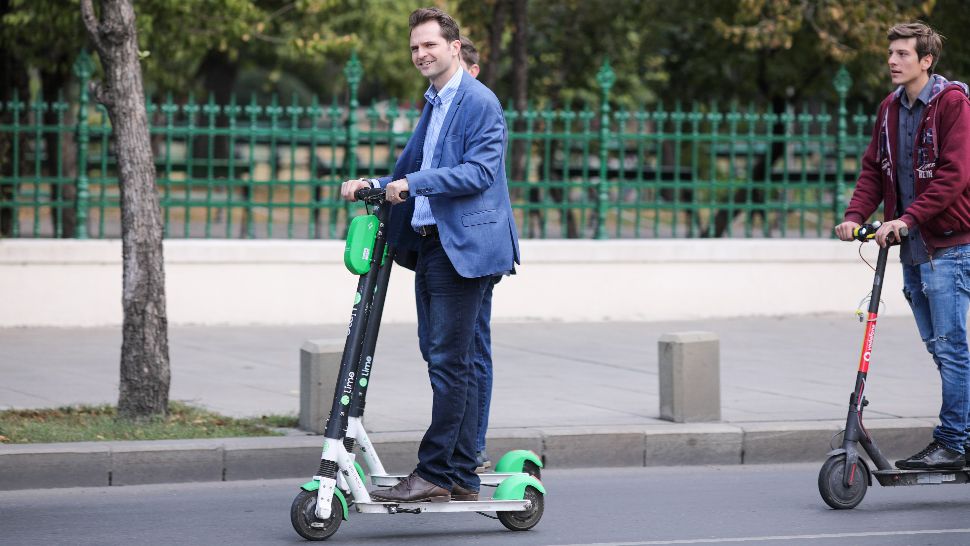 Ministrul de Interne a făcut anunțul! Ce se întâmplă cu trotinetele electrice?