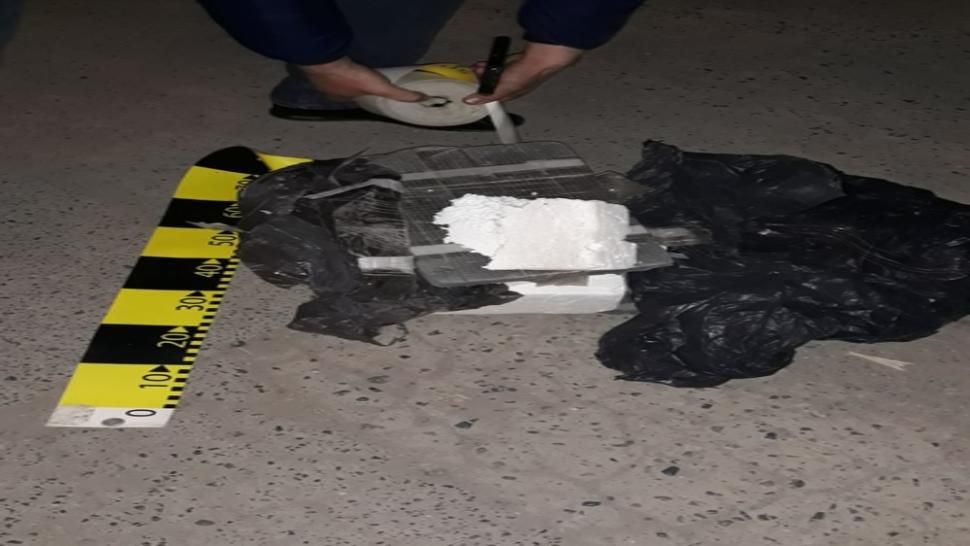 Colet suspect la Tulcea: Geniştii au găsit două bucăţi de polistiren