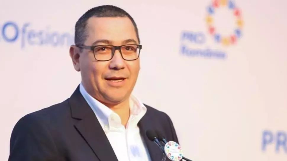 Victor Ponta: "Domnul Orban nu doar că jignește și cântă la mandolină, dar face și plângeri penale"
