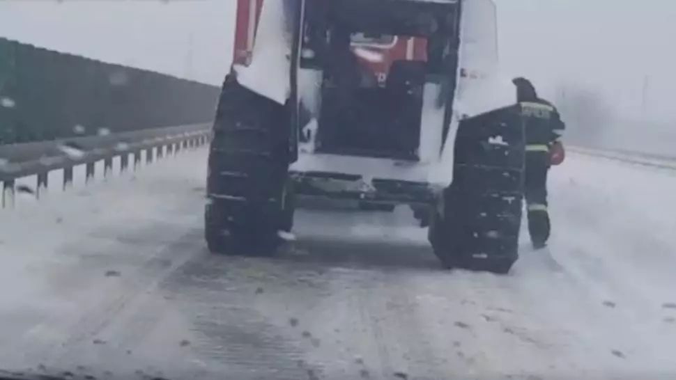 Ce drumuri sunt închise, ca urmare a ninsorilor abundente