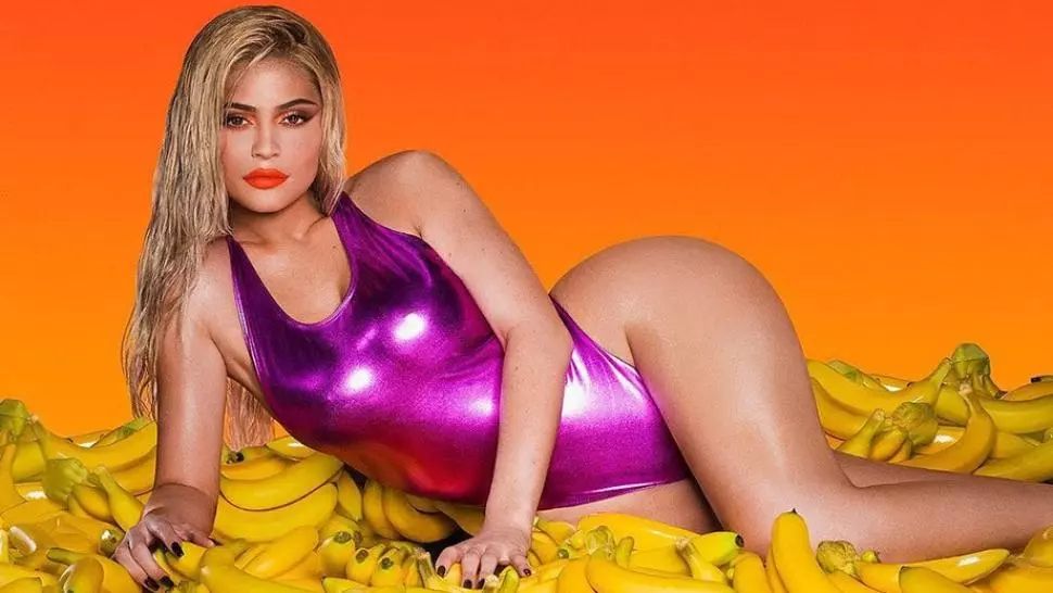 Totul despre dieta neobișnuită pe care o urmează Kylie Jenner. Cum se menține în formă