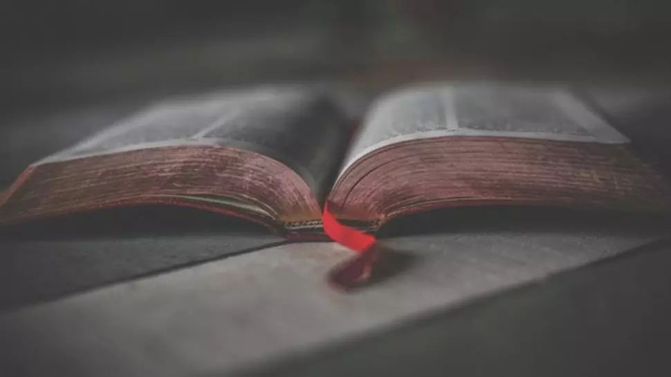 Motive pentru care limba engleză este ușor de învățat și de vorbit (P)