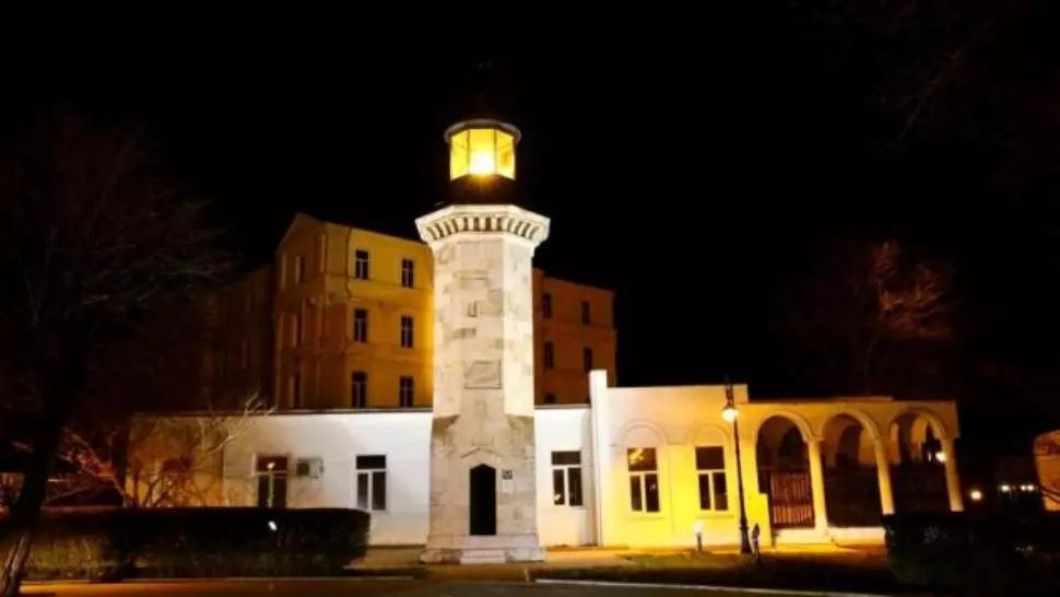Farul Genovez luminează din nou, după 107 ani, la Constanța