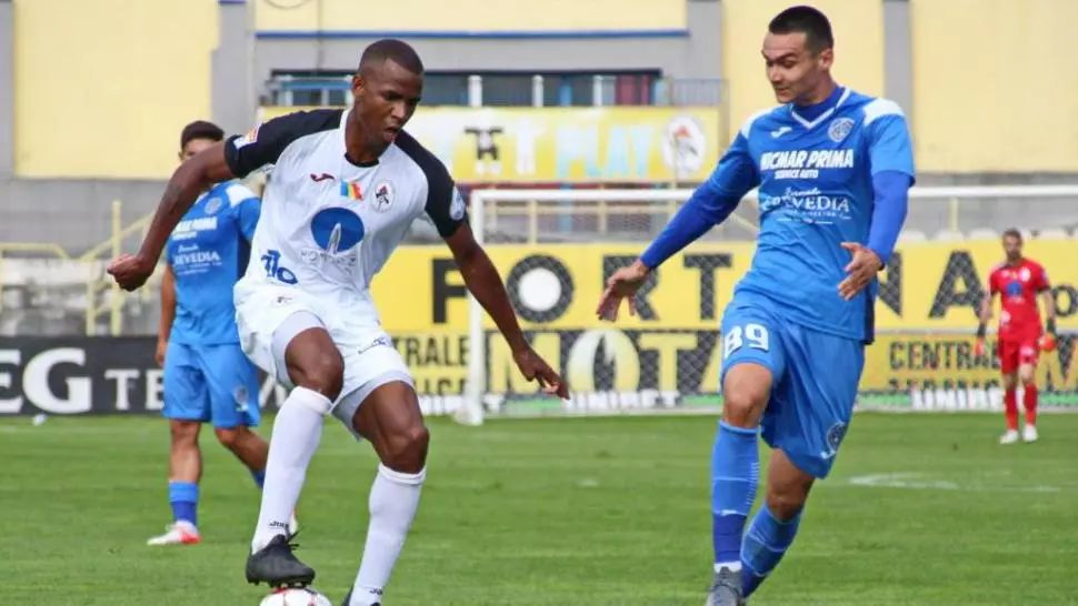 VIDEO | Victorie cu emoții pentru Gaz Metan Mediaș, la Clinceni! Edi Iordănescu a fost eliminat