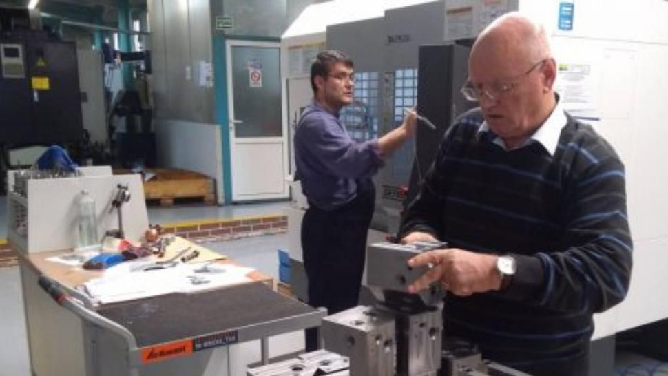 Piese pentru rachetele NASA sau Accelaratorul de particule de la Geneva, fabricate la Focșani