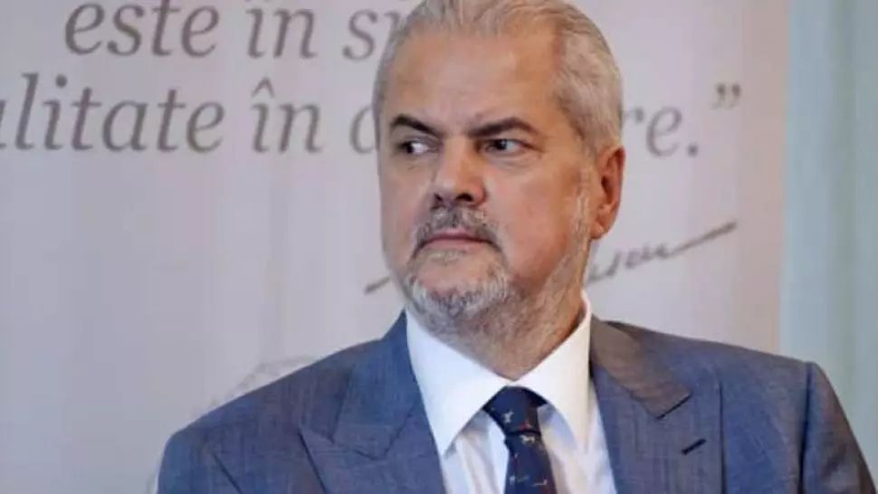 Adrian Năstase: "Soluția? Klaus Iohannis să fie suspendat"