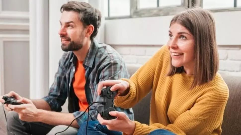 Te joci mult și vrei să scapi de durerile de spate? Iată 3 sfaturi! (P)