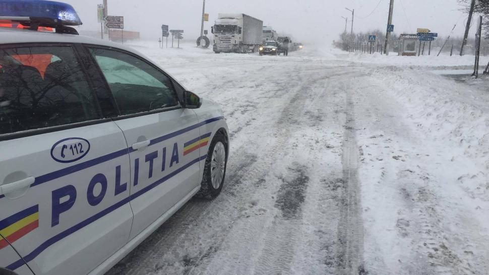 ALERTĂ METEO. S-a dat cod PORTOCALIU de fenomene periculoase: NINSORI viscolite