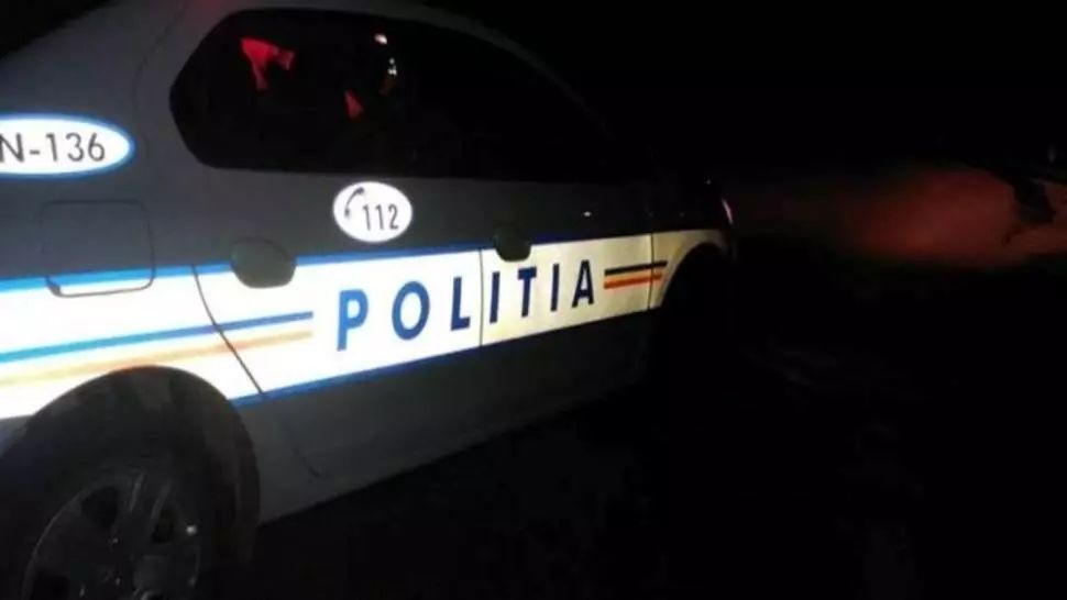 Trei tineri prinși că nu au respectat măsura autoizolării, după ce au fost implicați într-o tamponare