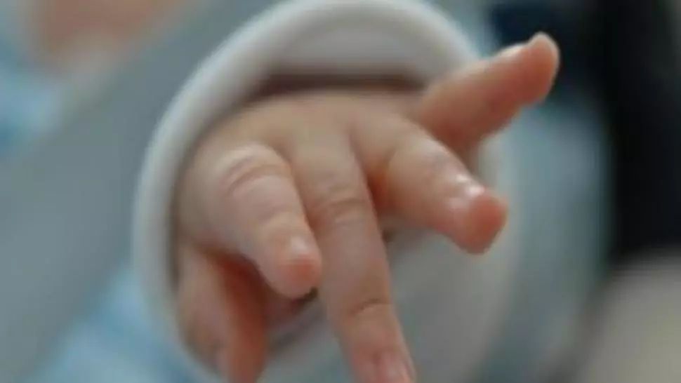 Povestea incredibilă a femeii care a născut primul copil la 70 de ani. Ce spun medicii 