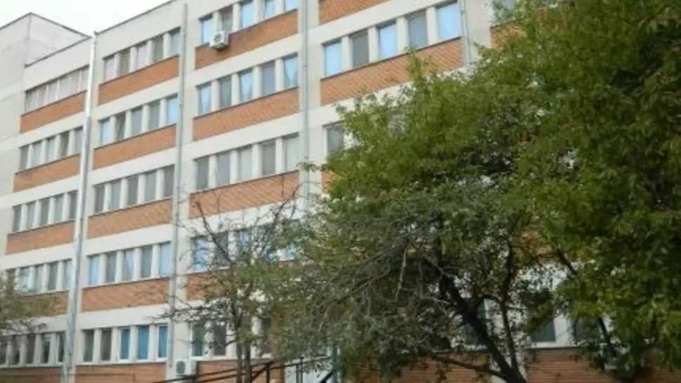 Medici, scuipaţi şi înjuraţi de un bărbat care trebuia să fie în autoizolare