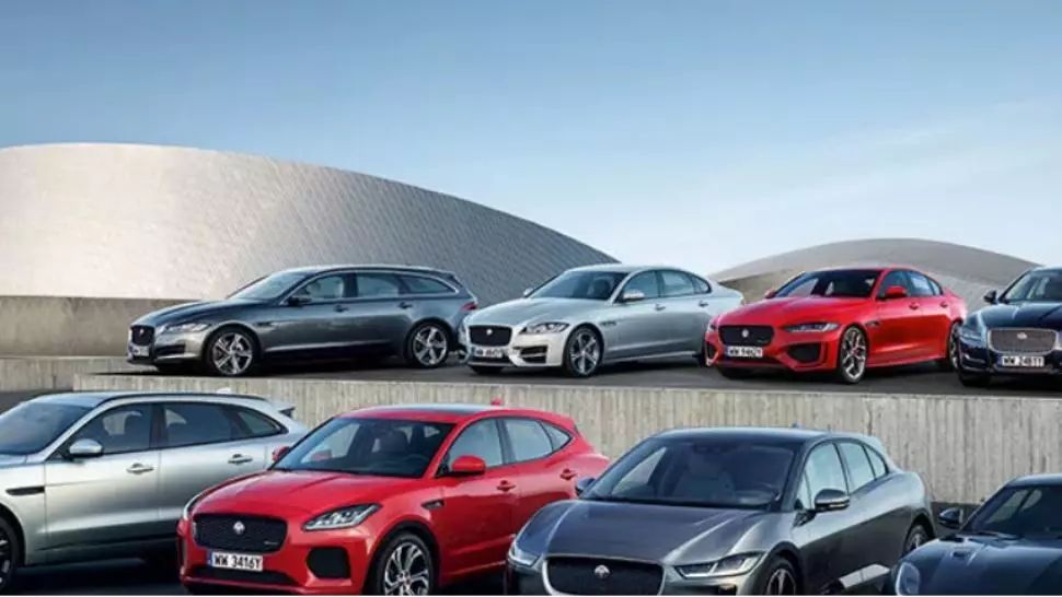 Încă trei mari producători auto își suspendă producția. Află CARE sunt aceștia