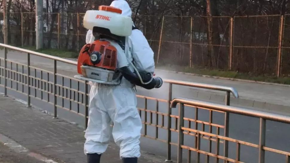 Cercetat penal, după ce a oferit servicii de dezinfecție, dezinsecție și deratizare neavizate de Ministerul Sănătății