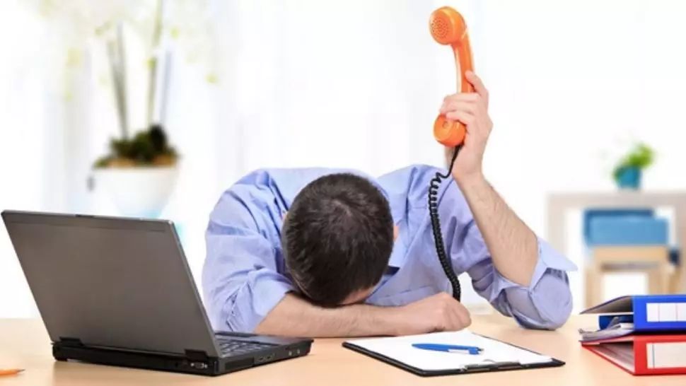 Drepturile angajaților în raporturile de muncă în caz de criză financiară