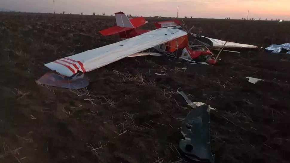 AVION PRĂBUȘIT la Șiria, jud. Arad: Nu există supraviețuitori. Primele imagini