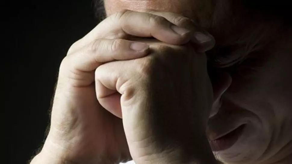 După 19 ani de căsătorie, acest bărbat a trecut prin șocul vieții. Cine era, de fapt, soţia lui