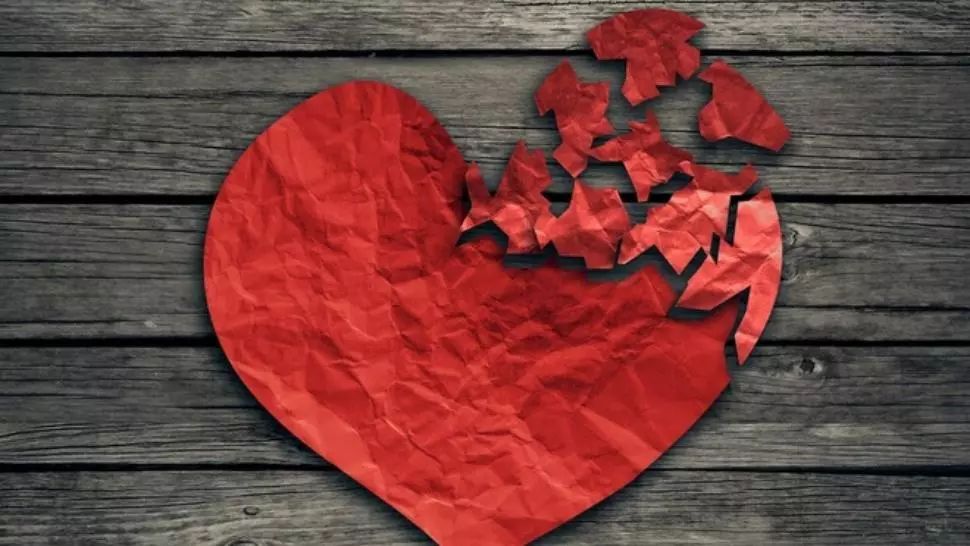 3 zodii care se îndrăgostesc de cel mai mare dușman