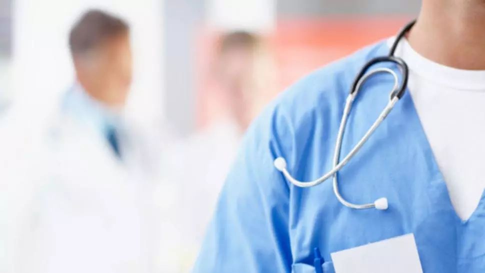 Plecări în masă la spitalul din Orăştie! Mai mulţi medici şi-au dat demisiile după apariţia Ordonanţei Militare 4 