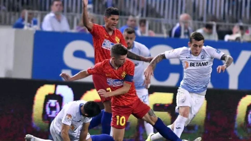 FCSB a făcut spectacol pe Arena Națională! Universitatea Craiova, în genunchi!