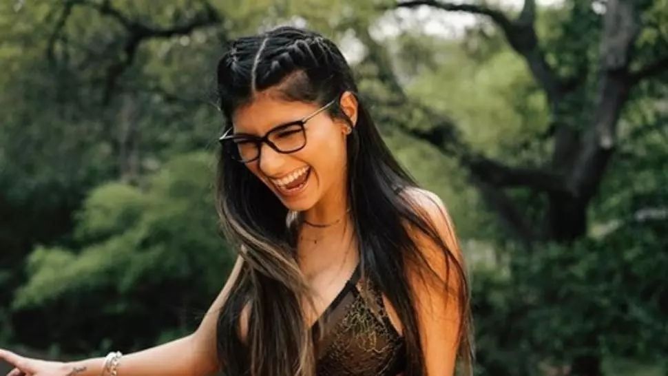 Cum arăta Mia Khalifa în adolescenţă, înainte de a deveni vedetă XXX. Fotografia care a şocat!