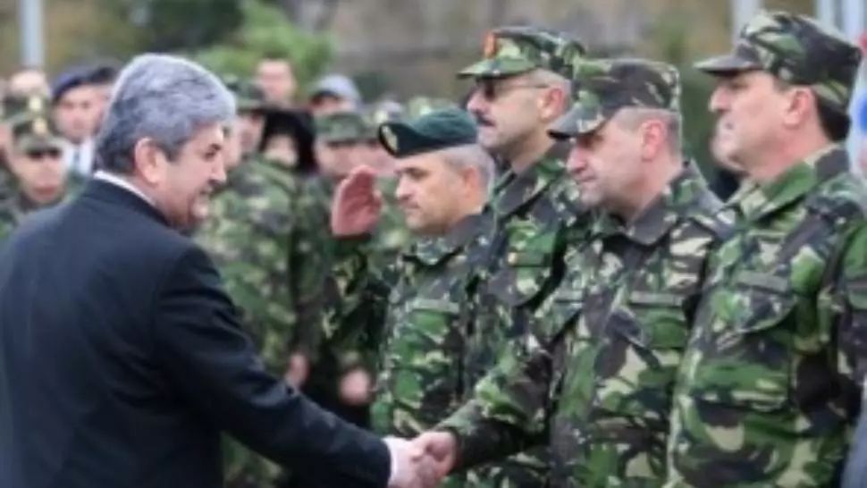 Gabriel Oprea: Militarii sunt pregătiți să intervină. Să fim calmi, să respectăm STRICT legea