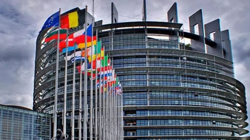 Economia UE s-a prăbușit. E cea mai mare scădere din istoria euro