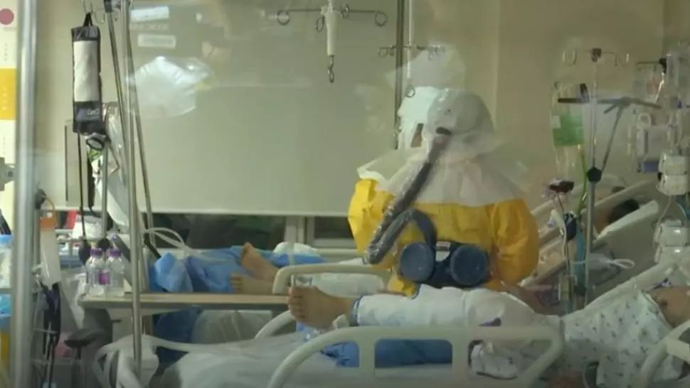 Emilian Imbri, avertisment cumplit despre valul 4 Delta COVID-19 - De ce sunt ASALTATE secțiile ATI de tineri și copii