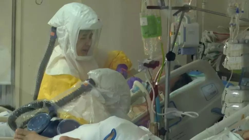 Cum arată o unitate de Terapie Intensivă COVID-19. Imagini tulburătoare 