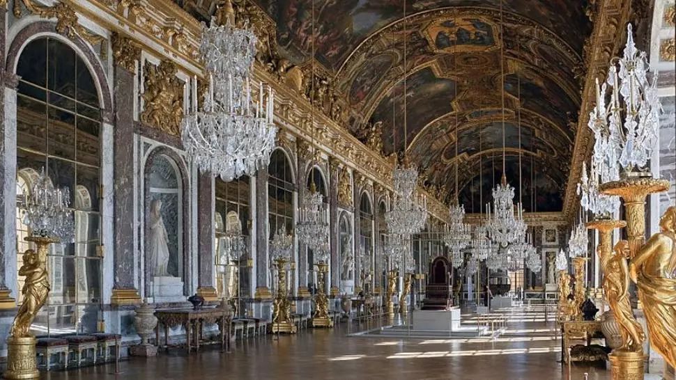 Top 5 tururi virtuale: vezi lumea fără a fi nevoie să ieși din casă