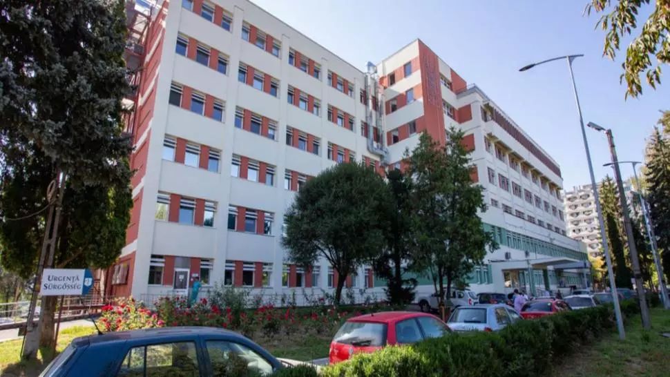 55 de pacienţi confirmaţi sau suspecţi de Covid-19, internaţi la SJU Sfântu Gheorghe. Printre aceştia se află şi un copil
