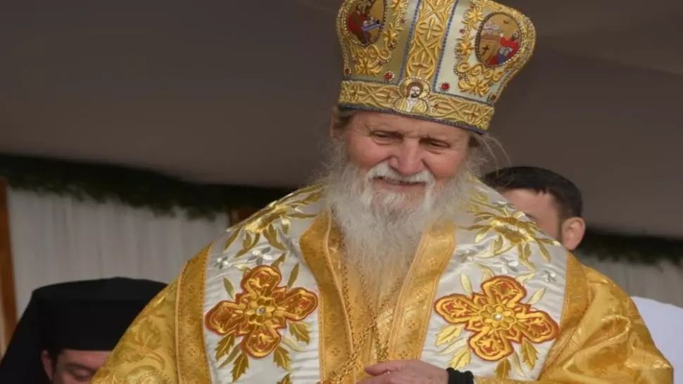 Rezultat negativ în cazul a 25 de preoți, contacții Arhiepiscopului Pimen