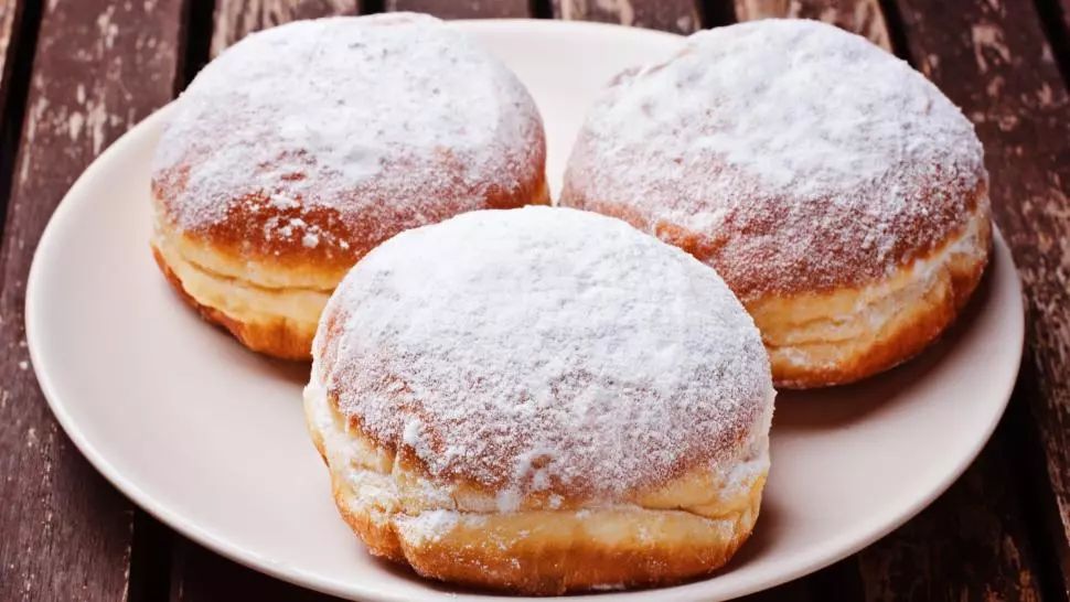 Cum faci cele mai pufoase gogoși și ce truc trebuie să folosești 