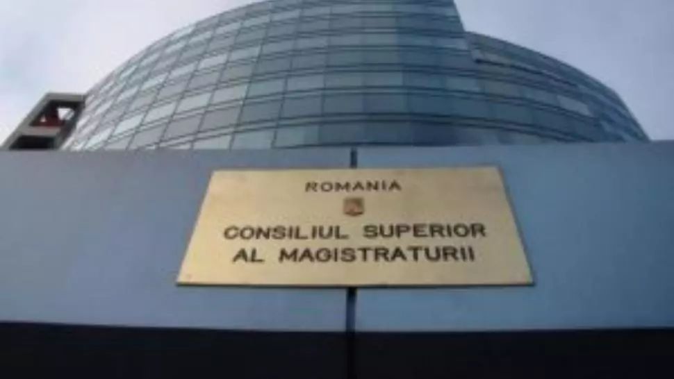 CSM le-a transmis lui Nicușor Dan și Ilie Bolojan, dar și Ministerului Justiției rezultatele consultării privind problemele din sistem