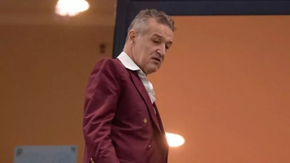 Curg ofertele pentru jucătorii de la FCSB! Pe cine ar putea lua bani frumoși Gigi Becali